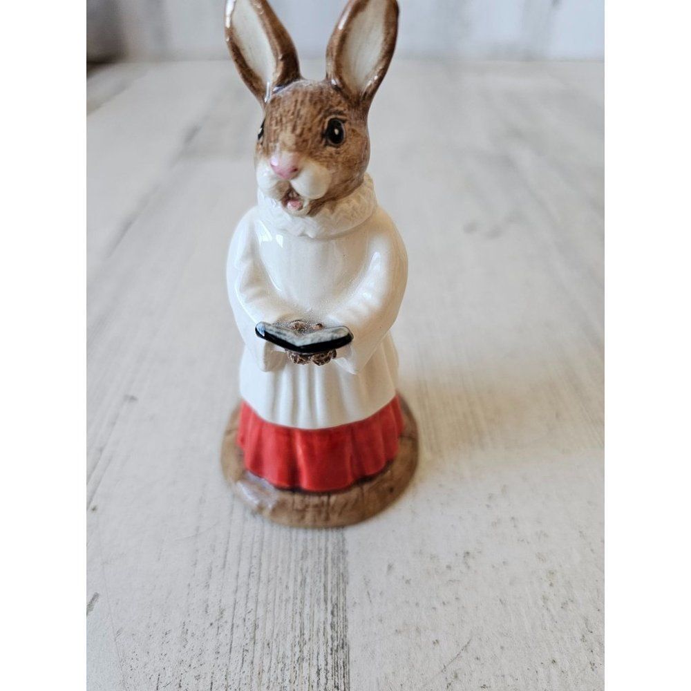 Royal Doulton‎ choir singer Church bunnykins signed Bunny 2000 figurine statue
